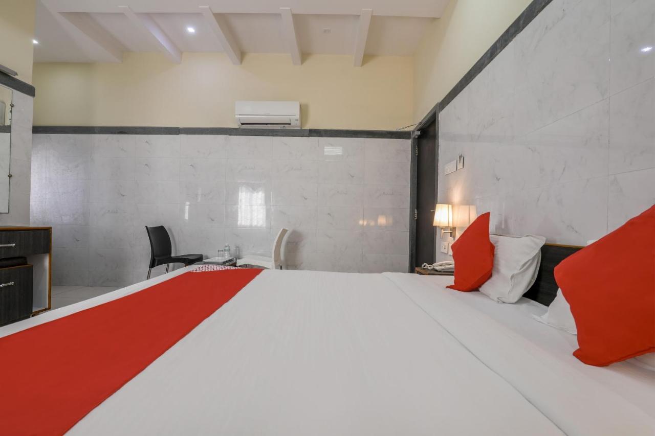 Hotel Src Grand Vijayawada Luaran gambar